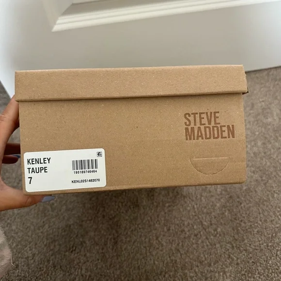 Steve Madden Kenley Heels - Picture 4 of 4